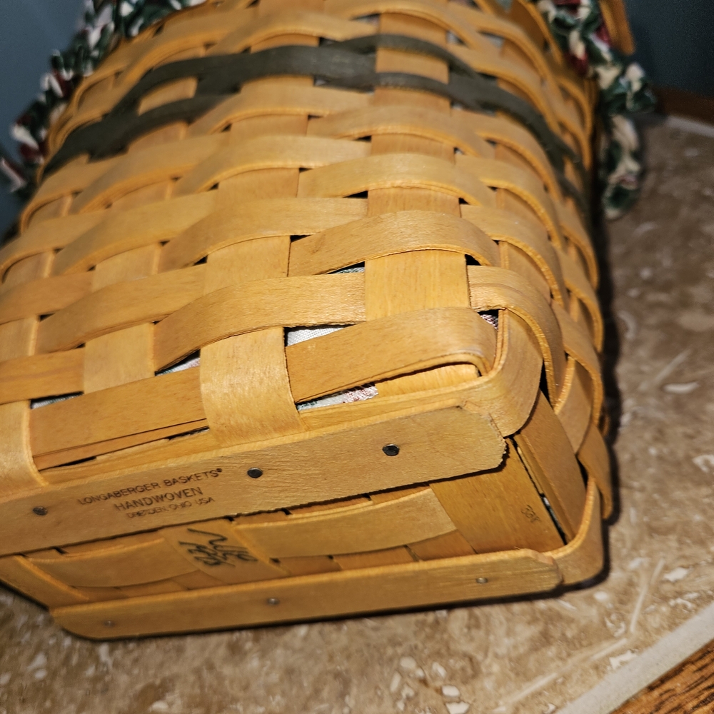 Longaberger Basket with Green and Red Accents - Picture 4 of 5
